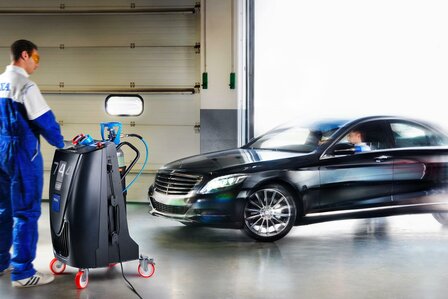 Texa station de recharge de climatisation KONFORT 744